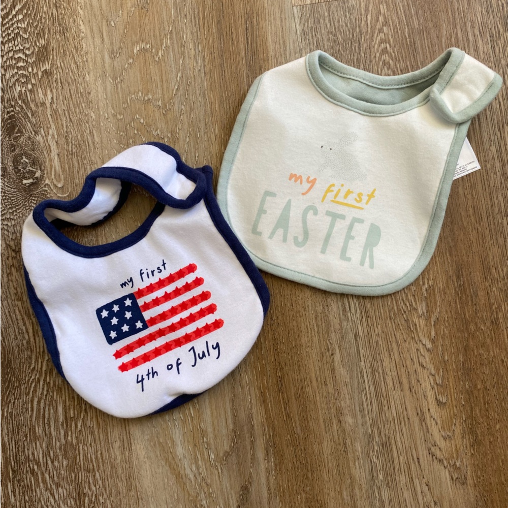 Holiday Baby Bibs. Set of 2. Never Used.